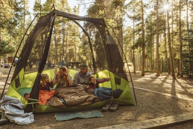4 Foolproof Ways to Press PLAY on the Summer Camping Season
