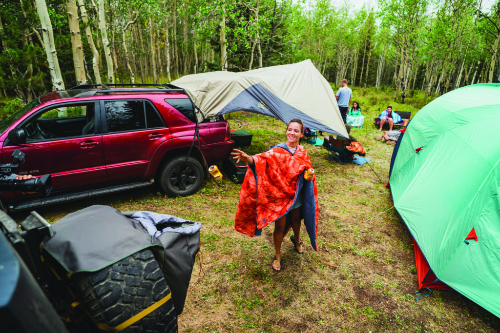 6 SUSTAINABLE LIVING TIPS TO PROTECT THE PLANET: CAMPING EDITION